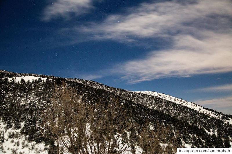 Full moon hike.......... hike  fullmoon  moon  nature  snow ... (Aïn Zhalta, Mont-Liban, Lebanon)