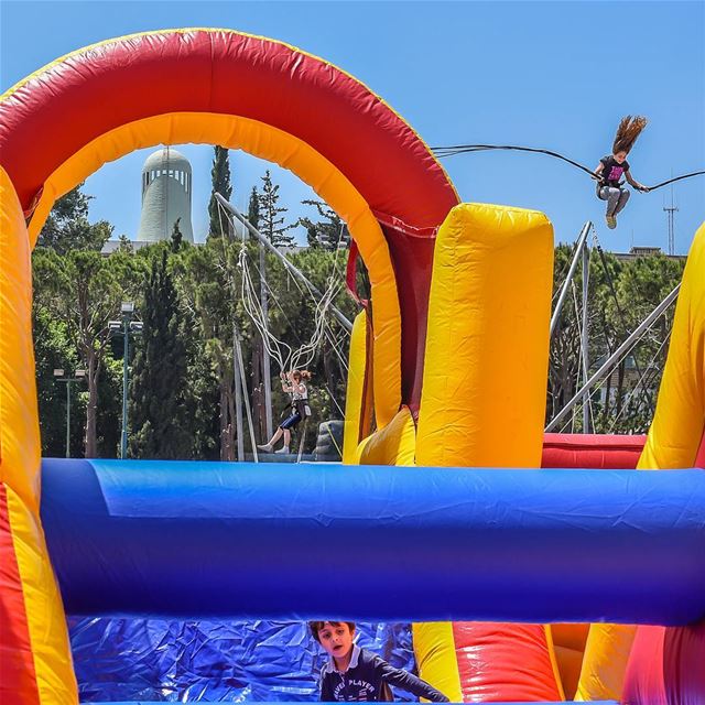 Fun in the sun ...  lebanon  jamhour  ig_lebanon  super_lebanon ... (Collège Notre-Dame de Jamhour)