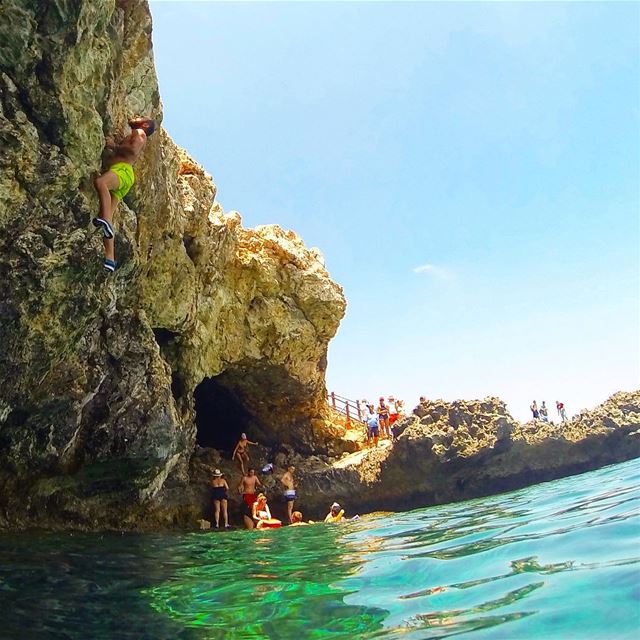 Fun under the sun 😎.... climbing  deepwatersolo  dws  cliffjumping ... (Cyprus)