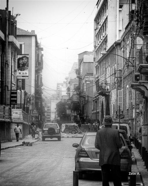  gemmayze  old  man  streetphotography  lebanonspotlights  buildings ... (Jemmayze)