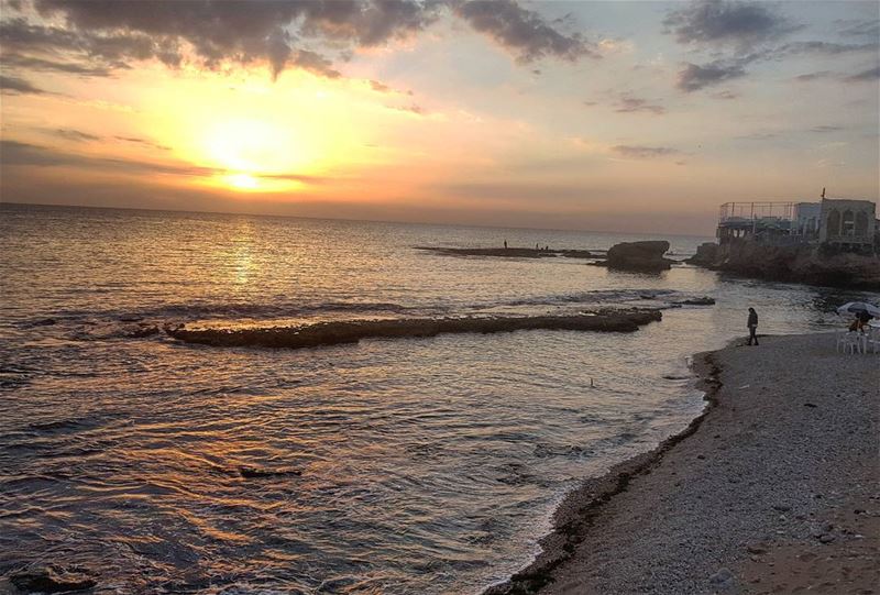 Get outside. Watch the sunrise. Watch the sunset. How does that make you... (Bahsa-Batroun)