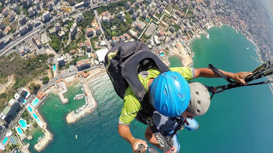 Getting closer to the free fall 😉 🌬🚀••••••••••••••••••••••••••••••••••• (Bay Of Jounieh)