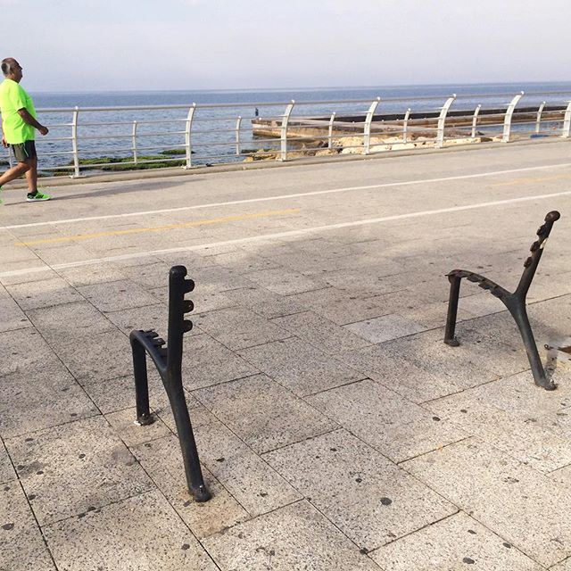 Ghost bench, Corniche, Beirut city 👻 beirut lebanon corniche instamood instagood igdaily Instaphoto photooftheday picoftheday igers instadaily (Beirut Corniche)