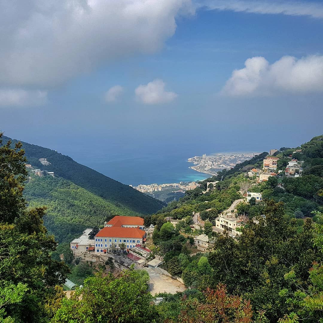 💚.. ghosta  jounieh  village  mountain  peak  hiking  green ... (Ghosta, Mont-Liban, Lebanon)