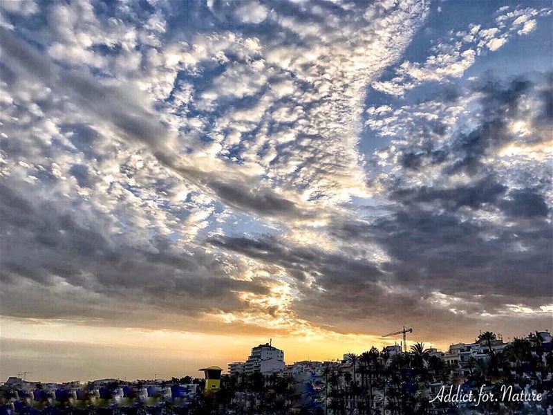 Glory is but grace perfected!.... paintedsky  skyline  cityscape ... (Sitges, Catalunya, Espanya)