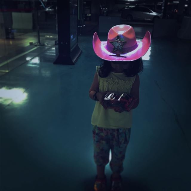 Glow in the Dark   mommyblogger  kidsofinstagram  humansofjoy ... (Riyadh, Saudi Arabia)