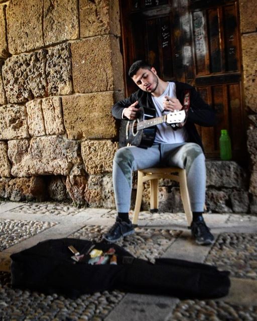 ~go where the  guitar takes you♥ humansoflebanon  guitarist  street ...