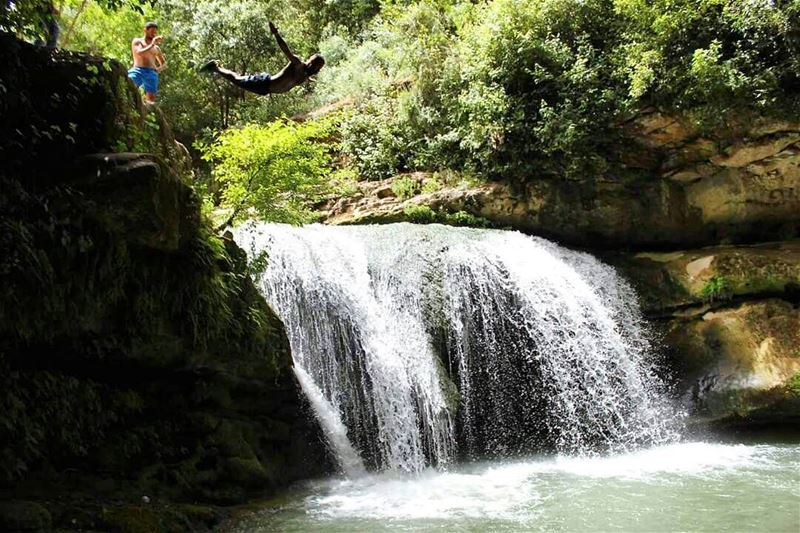 Go where you feel most alive 🏞🏔  addlifetoyourdays  skyliners  jumping  ...