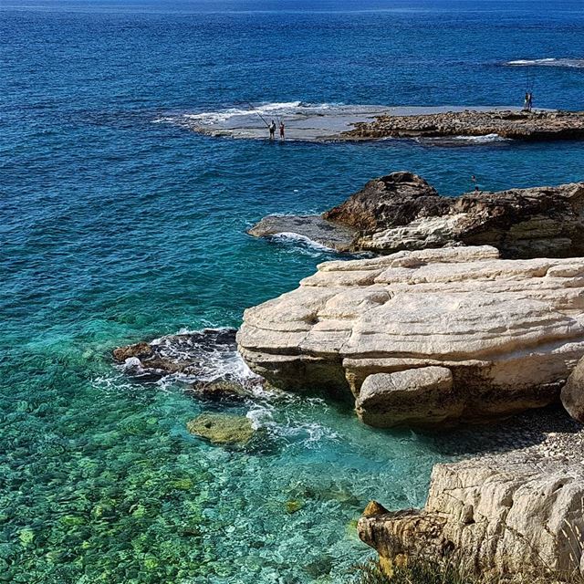 Go where your dreams take you 🤙🏻.... sea  sun  beach  travel  happy... (Naqoura)