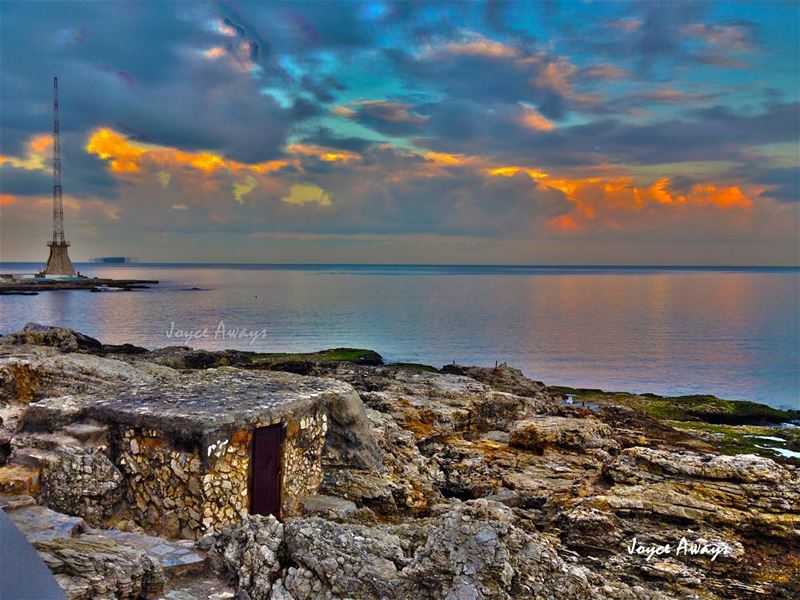 God, grant me the SERENITY to accept the things i cannot change (Corniche El Manara. Ein El Mrayseh)