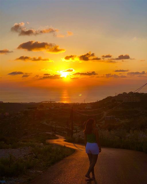 God’s beauty is displayed in every sunset 🧡 sunset  meetlebanon  lebanon ... (`Aqtanit, Al Janub, Lebanon)