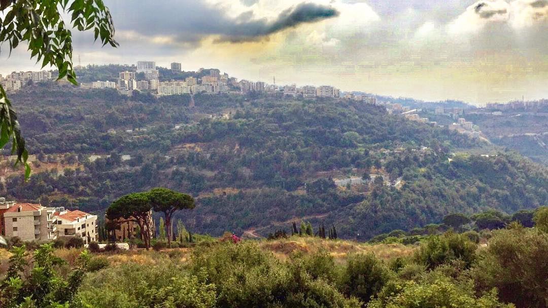 Good Afternoon 🌳🍂 autumn  season   beautiful  view  lebanon  mylebanon ... (Mansourieh El Matn المنصورية - المتن)