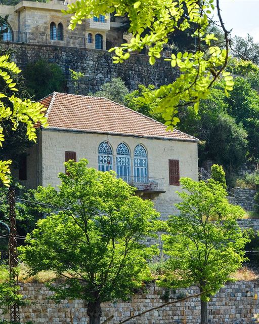 .Good afternoon dear friends from Deir-Al-Qamar. A traditional house and... (Deïr El Qamar, Mont-Liban, Lebanon)