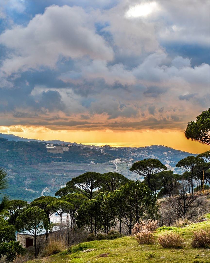 .Good evening dear friends! 🌅a nice cloudy sunset taken from Salima pine... (Salima, Mont-Liban, Lebanon)