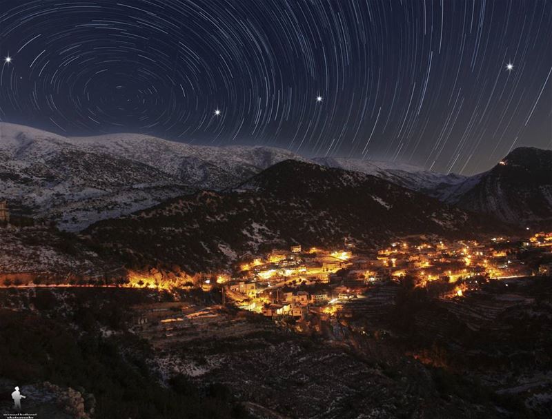 Good evening  niha chouf loveloveniha starstrail snow coldweather ... (Niha El Chouf)