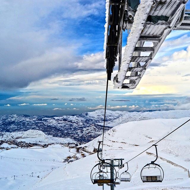 Good morning all from Mzaar Kfarzebian slopesFreezing coldCamera : nikon... (Mzaar Intercontinental)