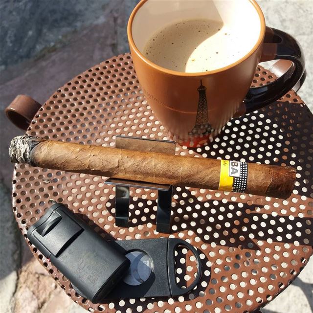 Good morning !!!  cigar  cigars  cigarsnob  cigarmagazine  cigarsociety ...