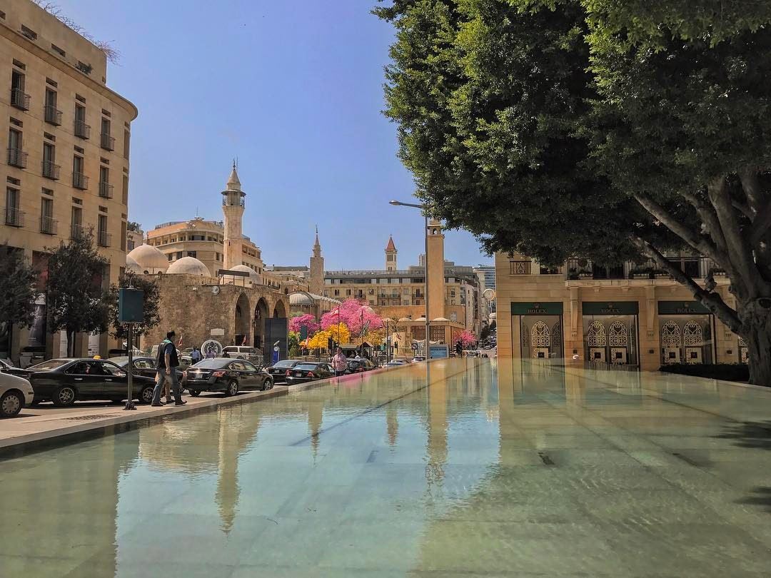 Good morning dear followers from DT Beirut 👋🏻😄 Have a nice weekend🌺•... (DT, Beirut)