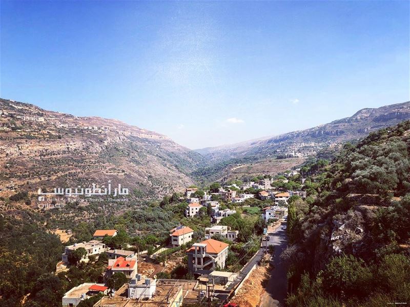 Good morning dearest friends with this amazing view of  fouwara village ...