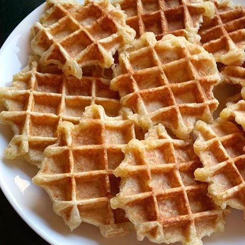 Good morning foodies 😍☀️☀️☀️ Homemade WAFFLES by @jihanedhn