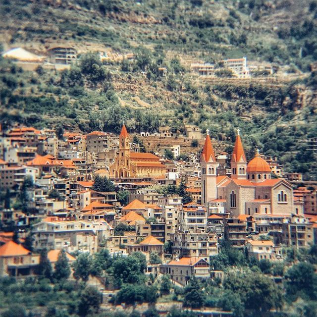 Good Morning from Bcharreh 😃صباح الخير من بشري - شمال لبنانPhoto taken... (Bcharré, Liban-Nord, Lebanon)