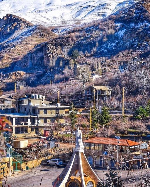 Good Morning from Bekaa Kafraصباح الخير من بقاعكفرا 😃Photo taken by @has (Bekaa Kafra)