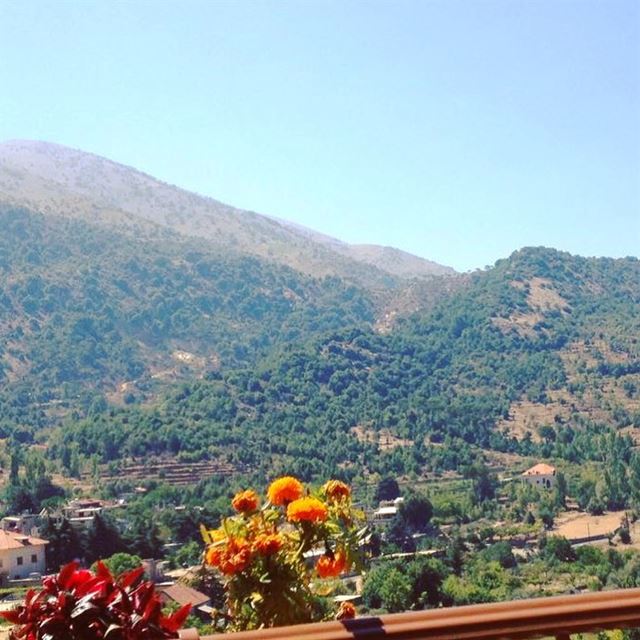 Good Morning From Maasser el Chouf Lebanon photo Taken By @naseemriman 😍😎 (Maasser Ech Chouf, Béqaa, Lebanon)