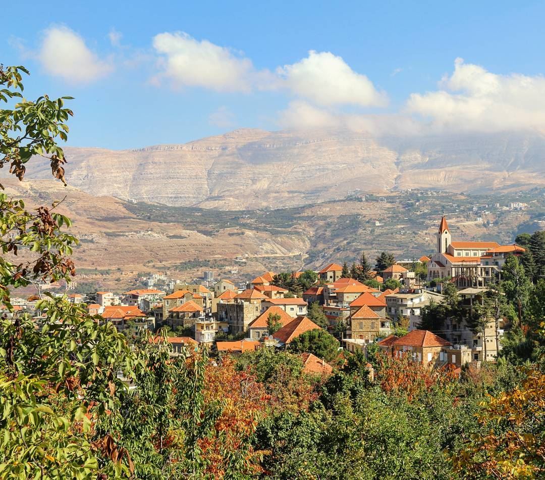 Good morning from the officially-highest inhabited village 🏘 in Lebanon... (Bqa` Kafra, Liban-Nord, Lebanon)