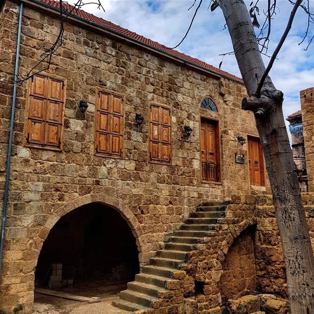 Good morning 😊Have a wonderful Sunday whatsuplebanon  lebanonspotlights ... (Batroun District)