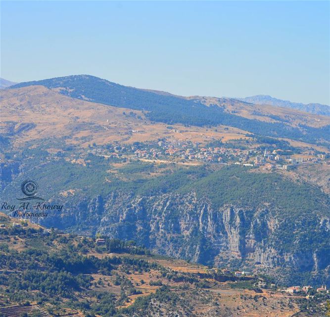 Good morning  Lebanon 🇱🇧  livelovemountains  livelovehadath ...