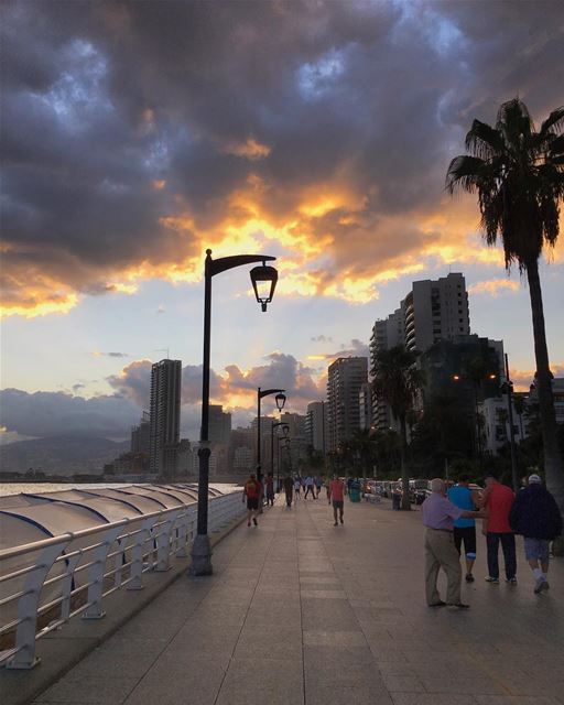 Good morning  sea  ocean  walk  sports  beirut  cloud  rainbow ... (Ain El Mreisse, Beyrouth, Lebanon)