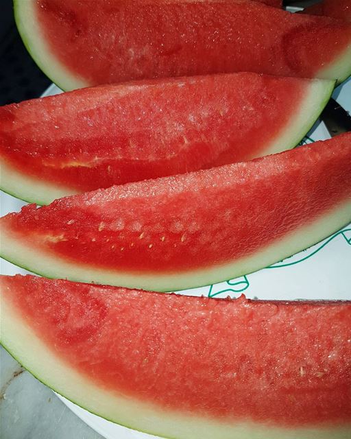 Good morning y'all 🍉 no  seeds 😋... summer  delicious  superlicious ... (Beirut, Lebanon)