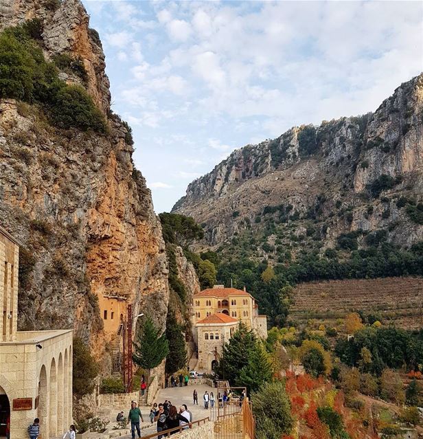 Goodmorning igers❤🙏❤ valleys  mountains  heritage  photography ... (Monastery of Qozhaya)