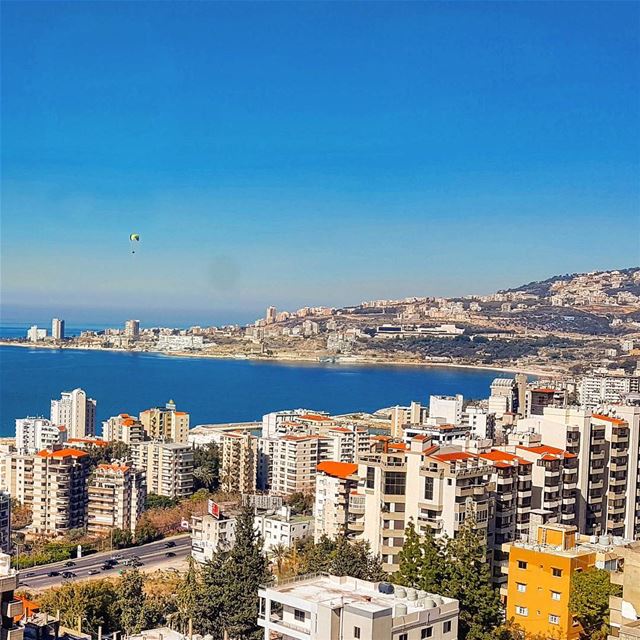Goodmorning igers❤❤❤ viewfromabove  cablecar  bestoftheday  photography ... (Harissa Teleferque)