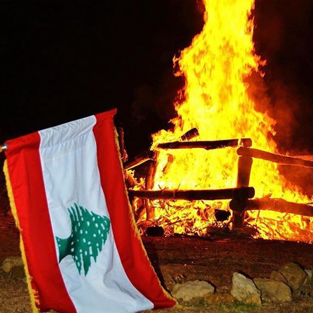GoodNight LEBANON 🇱🇧 Photo by @jocelyne_arzou 😍❤️😍❤️😍❤️ ...