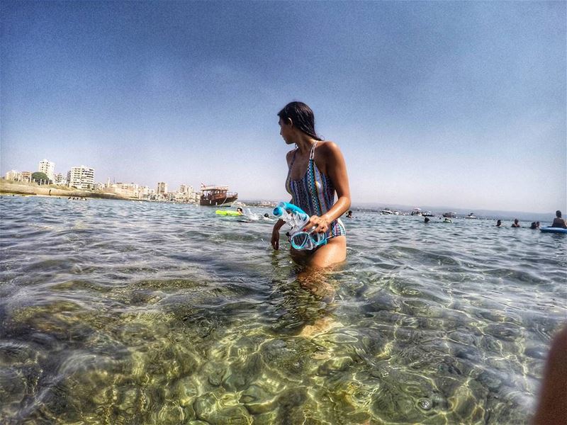 🌞🐚..... gopro  goprohero4 beach  snorkeling  sunday  sun  lebanon... (Soûr, Al Janub, Lebanon)