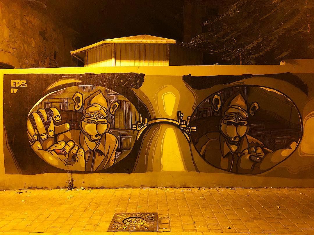 💰👓 🐒  graffiti  ashrafieh  beirut  lebanon... (Achrafieh, Lebanon)