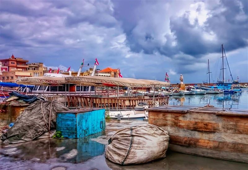 Gray skies are just clouds passing over.  takenbyme  ptk_Lebanon ...