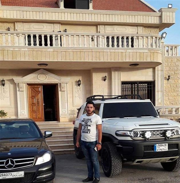Great shot 📸 from @hasan_rbeh 💸  LuxuryLife LuxuryLifeStyle Success...