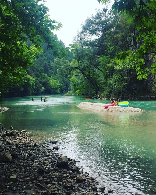 Green..... lebanon  beirut  vscocam  beautifuldestinations ... (Chouwen)