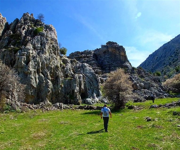  greenculture  hiking  tannourine  tannourinelebanon  balaa  balaalebanon ... (Tannourine,  Liban-Nord,  Lebanon)