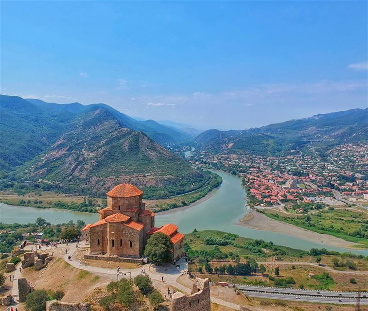 Greetings from Georgia ! lebanon  naturelovers  village  mtsekha  jvari ... (Mzcheta)