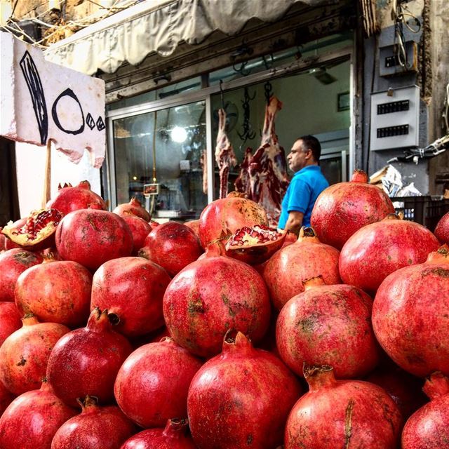 Grenades libanaises souk (Saïda, Al Janub, Lebanon)