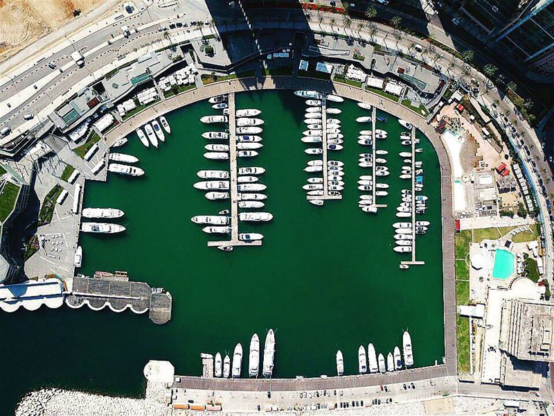 Guess which one is mine! 🛥 🤓  lebanon  beirut  zeitounabay  yacht ... (Zaitunay Bay)