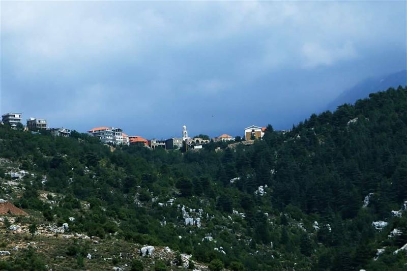  HadathElJebbeh where  heritage embraces  natureSave the date Sunday 9... (Hadeth El Joubbe, Liban-Nord, Lebanon)