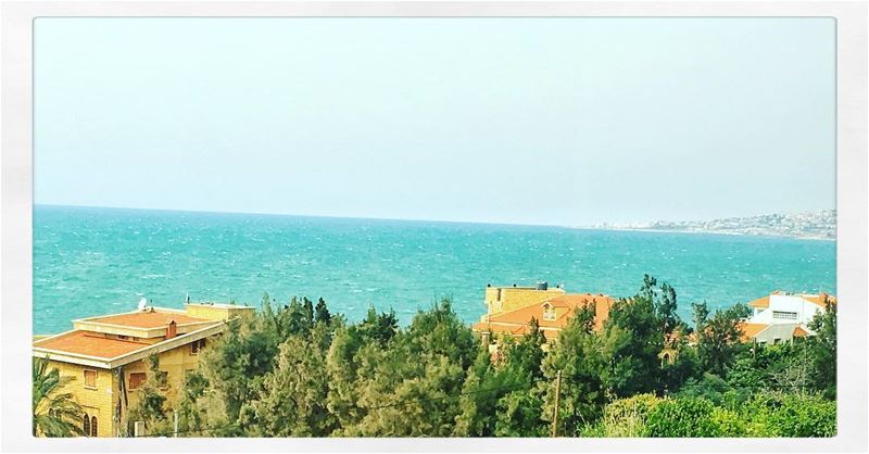 ... (Halat, Mont-Liban, Lebanon)