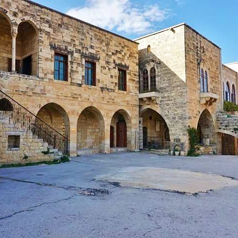 Hamades Sarail, Baaklin. Hamades Sarail  sarail palace baaklin shouf chouf...