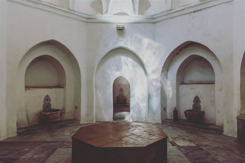 Hamam in Tripoli.  symmetry  livelovelebanon  livelovebeirut  instaleb ... (Tripoli, Lebanon)