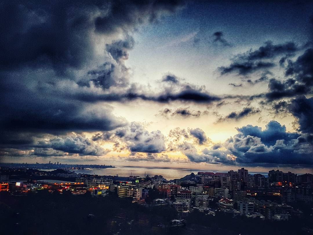  happeningnow 🌦 cloudstagram sunsets  sunset_hub  sunsetporn ... (Zouk Mosbeh)
