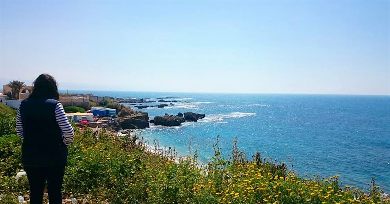 Happiness comes in waves 🌊  tyrepage  livelovetyre  takenbyme ... (Tyre District)